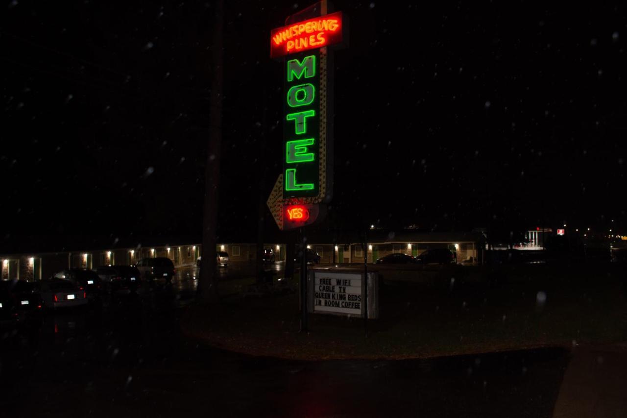 Whispering Pines Motel - Asheville Exteriér fotografie